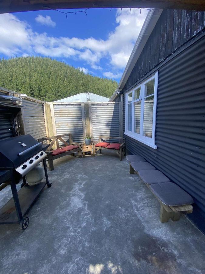 Awa Tui Batch Apartamento Blenheim Exterior foto